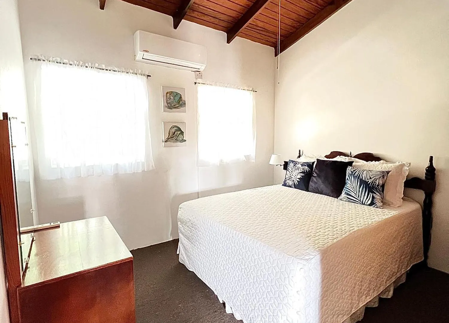 Caribbean Breeze Apartment Gros Islet