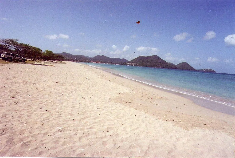 Caribbean Breeze Apartment Gros Islet