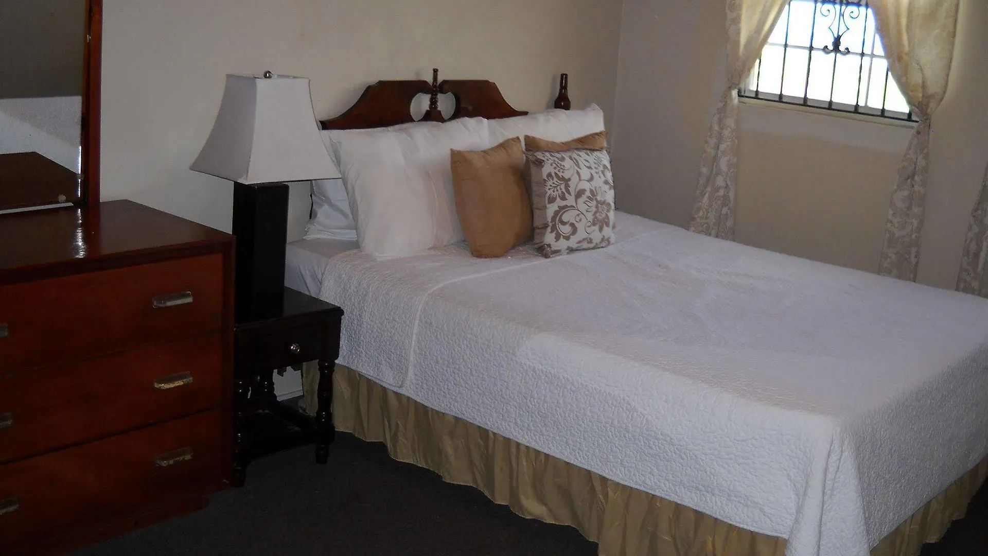 Caribbean Breeze Apartment Gros Islet