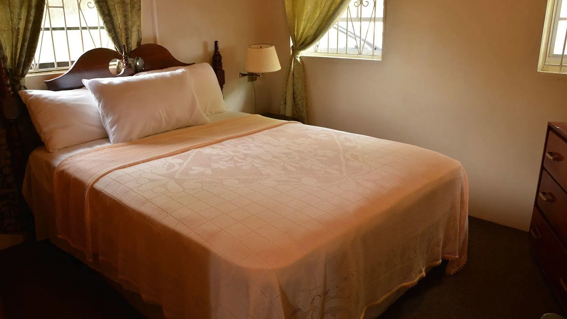 Caribbean Breeze Apartment Gros Islet Saint Lucia
